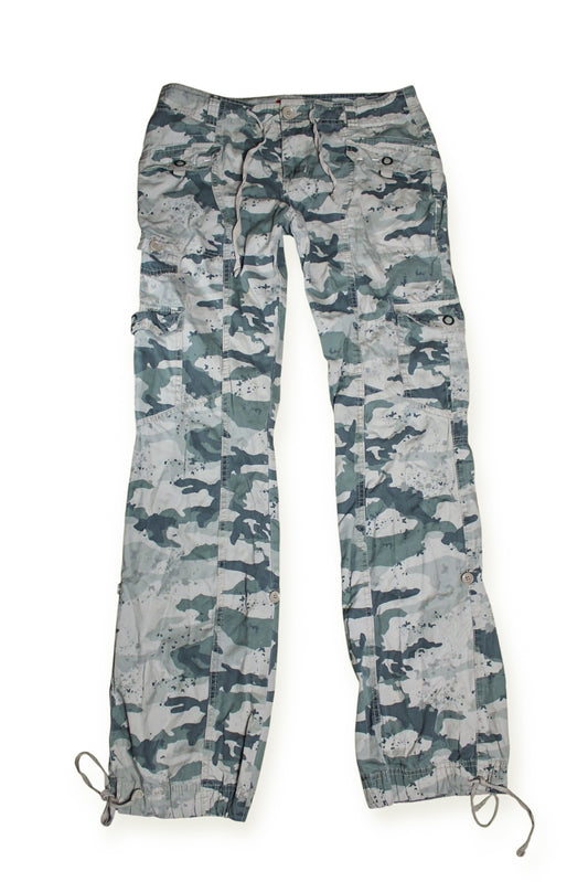 2007 Union Bay Low Rise Camo Utility Pants- S